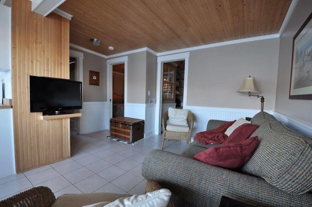 Seclusion Bay Resort West Kelowna Exteriör bild